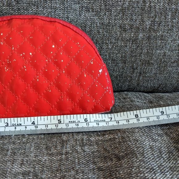 Free With Purchase - Picture 3 of 3